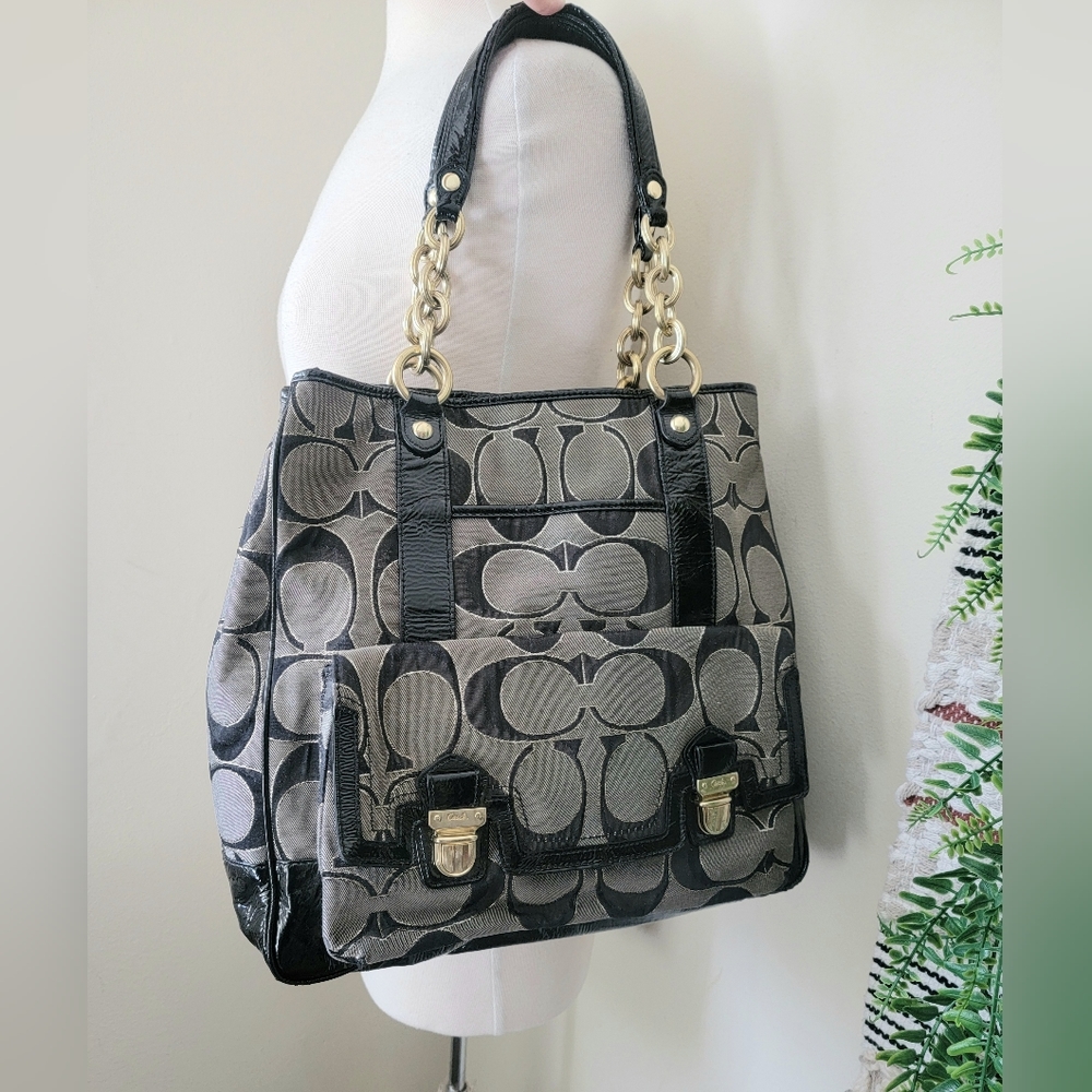 Coach vintage style gold chain pockets shoulder tote bag